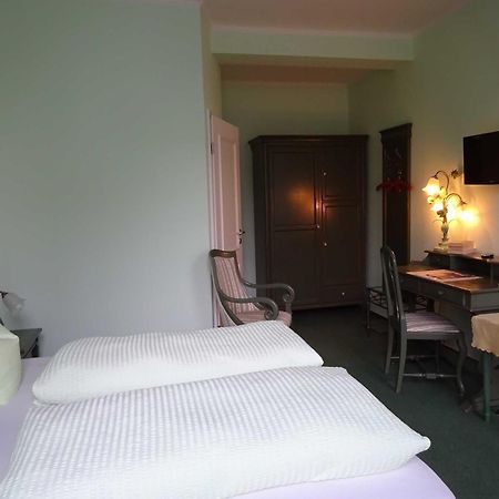 Hotel Garni Villa Ostseegruss Obje Rostock Exterior foto